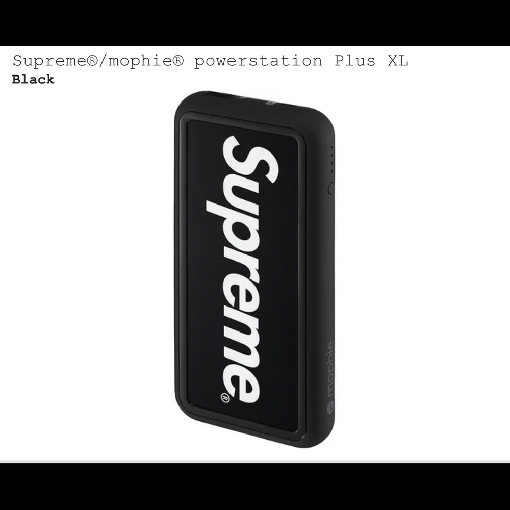 Supreme mophie wireless powerstation xl